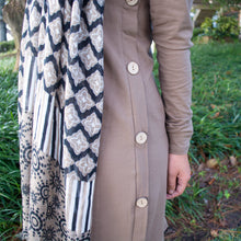 Load image into Gallery viewer, View of button accents on our Long Sleeve Button Dress