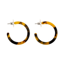 Load image into Gallery viewer, Tortoise Hoop Earrings