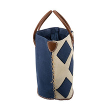 Load image into Gallery viewer, Side view of navy diamond straw tote
