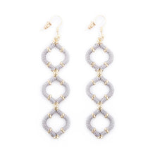 Load image into Gallery viewer, Gray Wrapped Quatrefoil Earrings