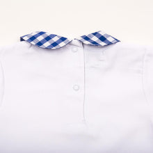 Load image into Gallery viewer, Close-up of collar with snap buttons closed
