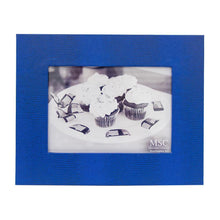 Load image into Gallery viewer, Front view of Navy 5&quot; x 7&quot; Lizard Frame
