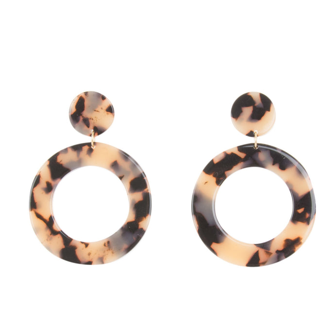 Front view of our Circle Blond Tortoise Earrings