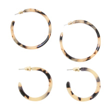 Load image into Gallery viewer, Front view of our Blonde Tortoise Hoops
